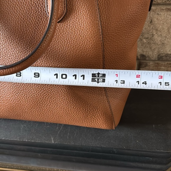 EUC Kate Spade Parker Tote Leather Satchel - Picture 4 of 5